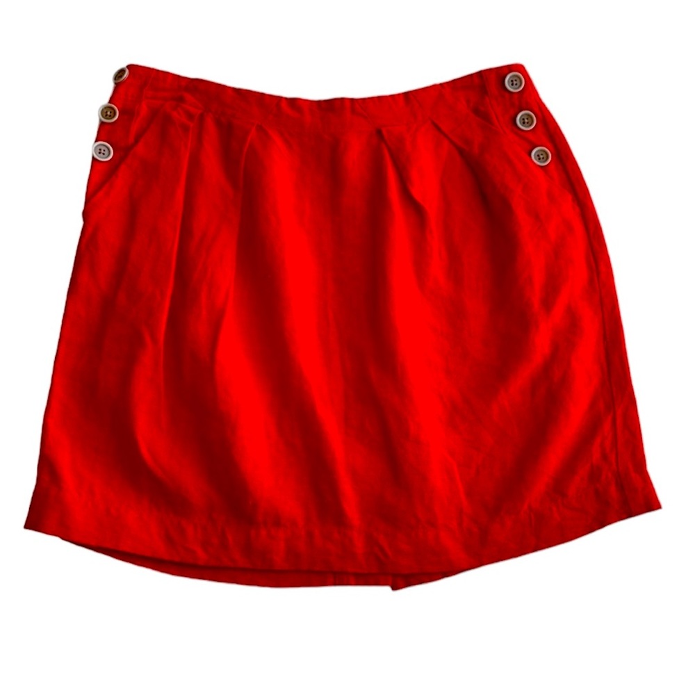 Banana Republic NWT Linen Blend Mini Skirt Red Button
Detailing
